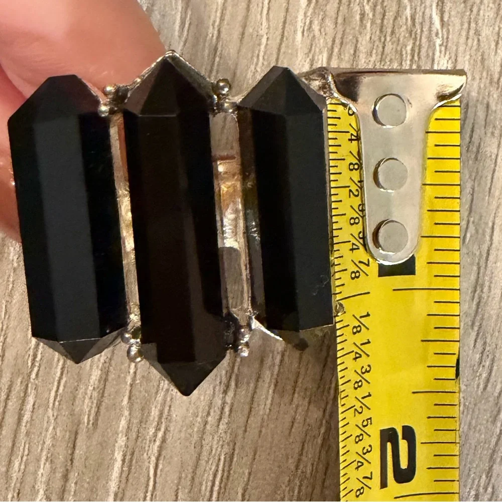 #720 Vintage Inspired Black Crystal Triple-Point‎ Scarf Clip Holder